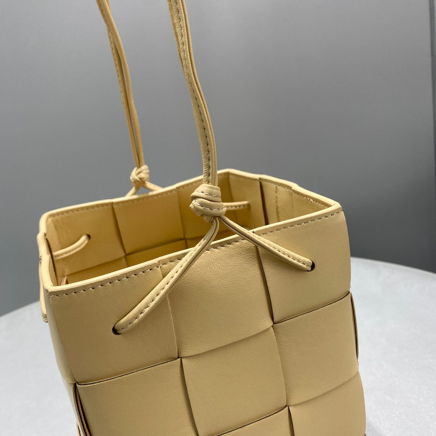 GLAMI Mini Cassette Bucket Bag Beige, For Women, Bags 5.5in/14cm 680217VCQC49776