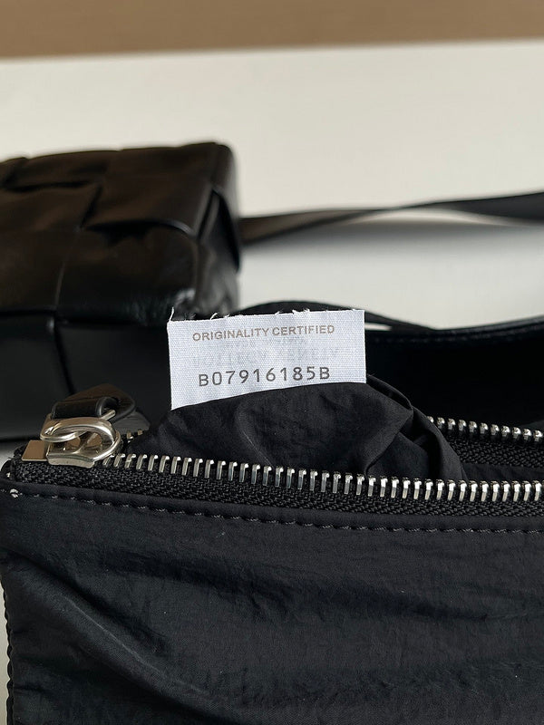 Glamy - BOV Bags - 670