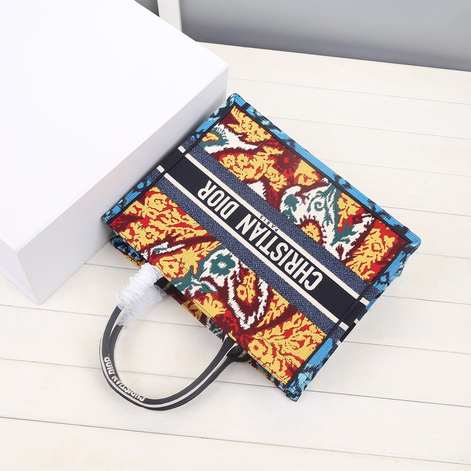GLAMI MeGLAMIum Book Tote Multicolor For Women 14in/36cm CD