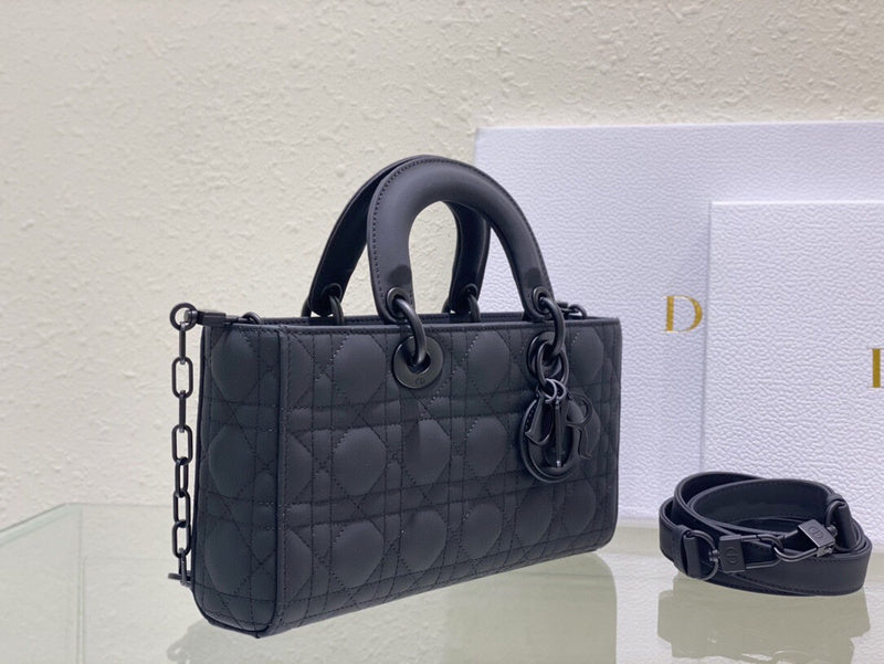 ELE - Dir Bags - 700