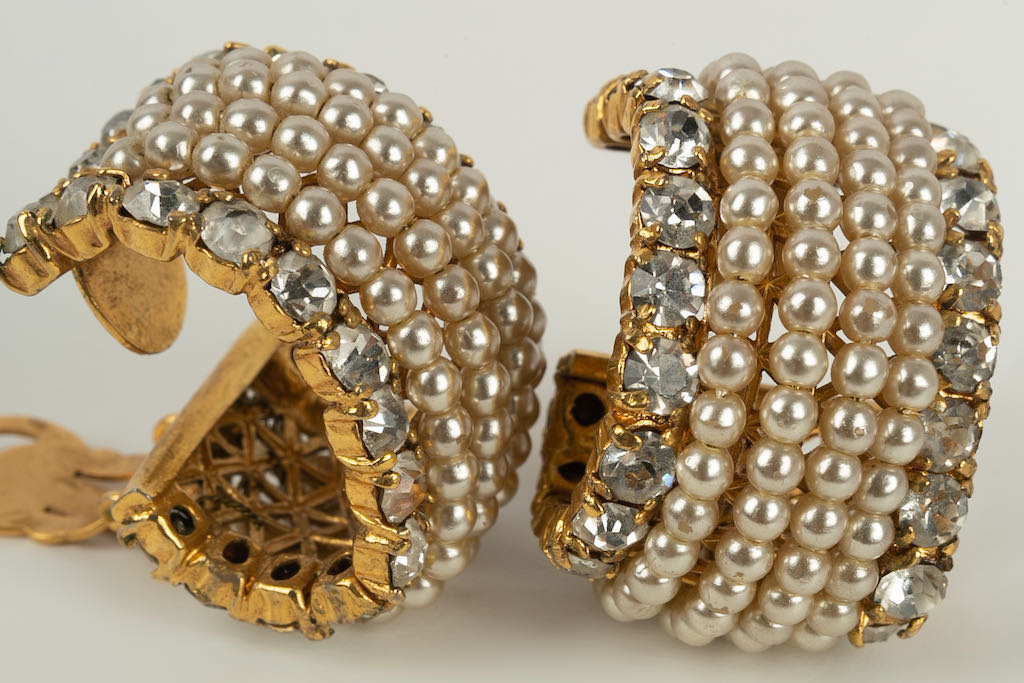 Boucles d'oreilles nacrÃƒÆ’Ã‚Â©es Chanel