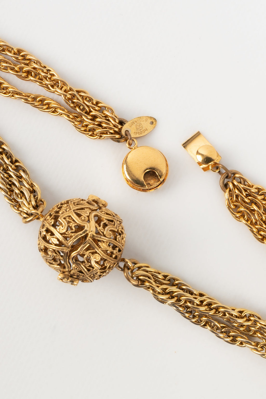 Collier dorÃƒÆ’Ã‚Â© Chanel 1984