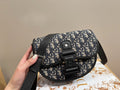 EN - Luxury Bags DIR 361