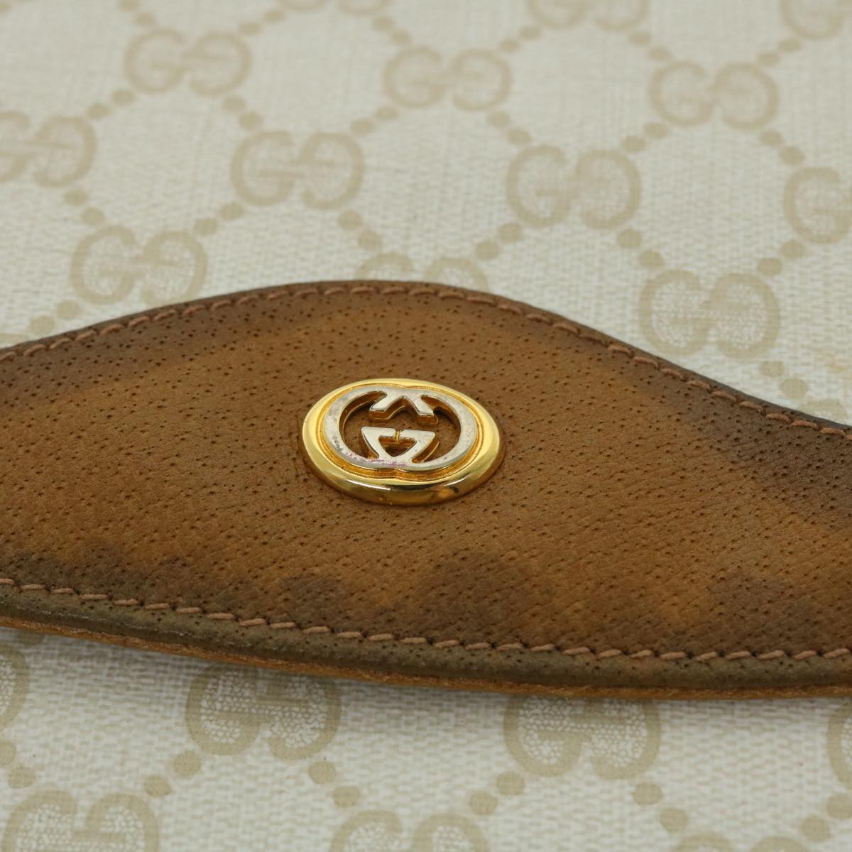 GUCCI GG Canvas Clutch Bag PVC Leather White 156.02.075 50774