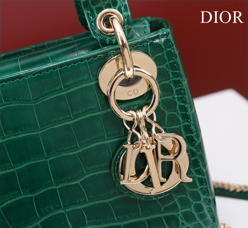 ELE - Dir Bags - 1756