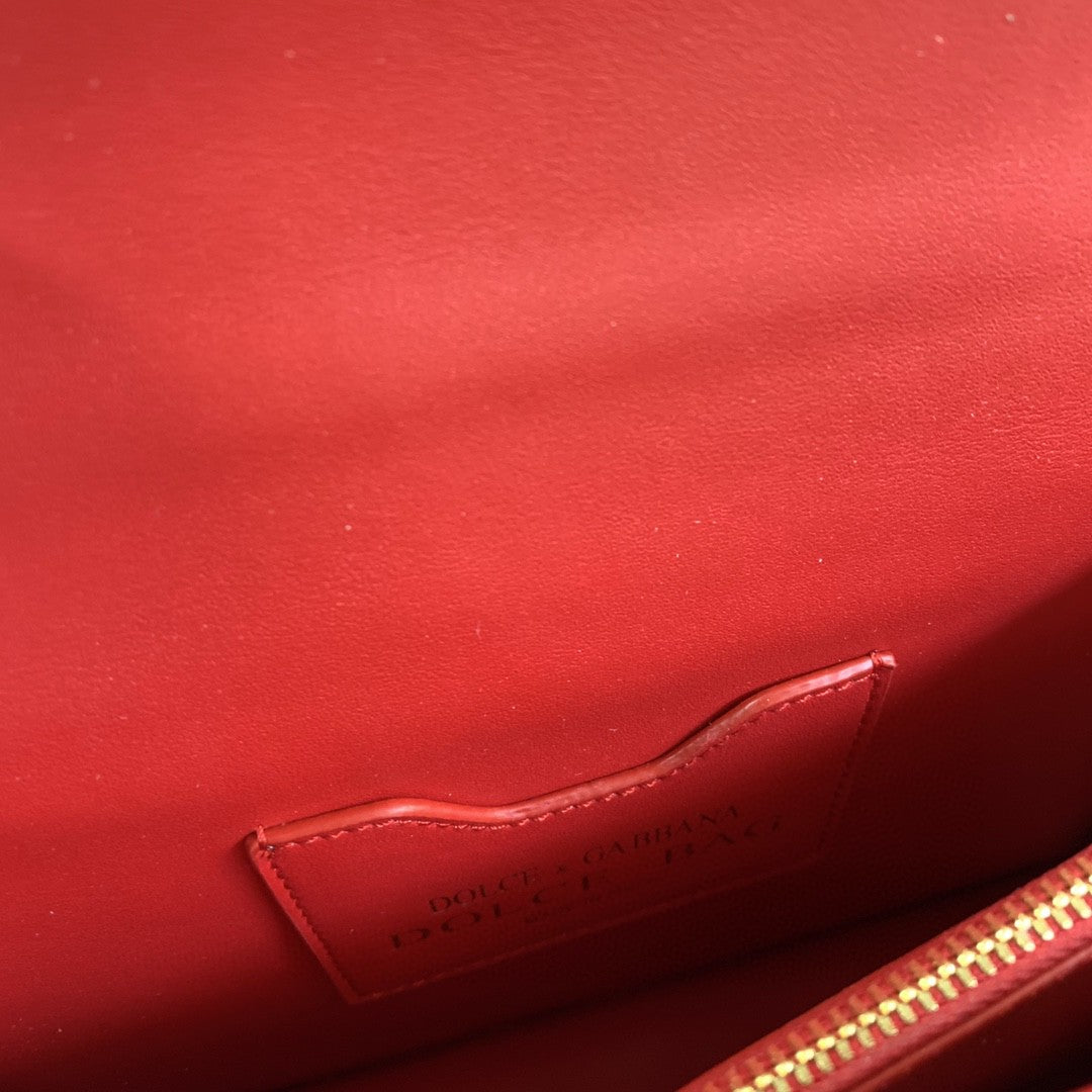 GLAMI MeGLAMIum Devotion Bag Red For Women 9.4in/24cm GLAMI
