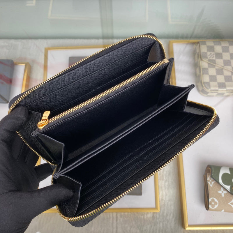 LOV2 Bags - Luxurious Bags  2435
