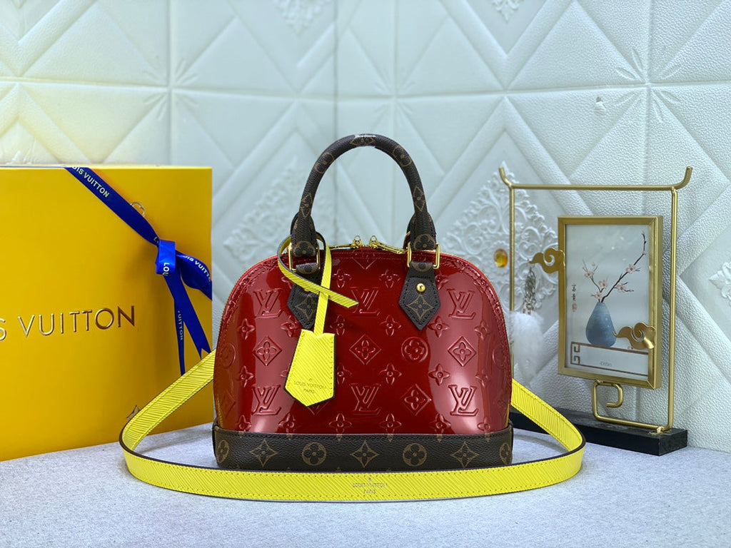 EN - Luxury Bags LUV 836