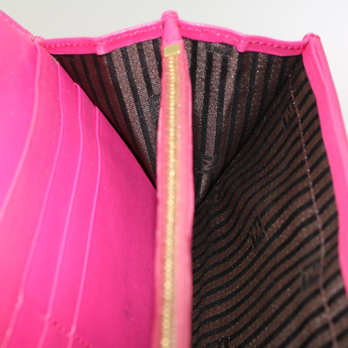 FENDI Long Wallet Patent leather Pink 51304