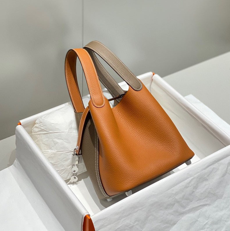 ELE - HMS Bags - 038