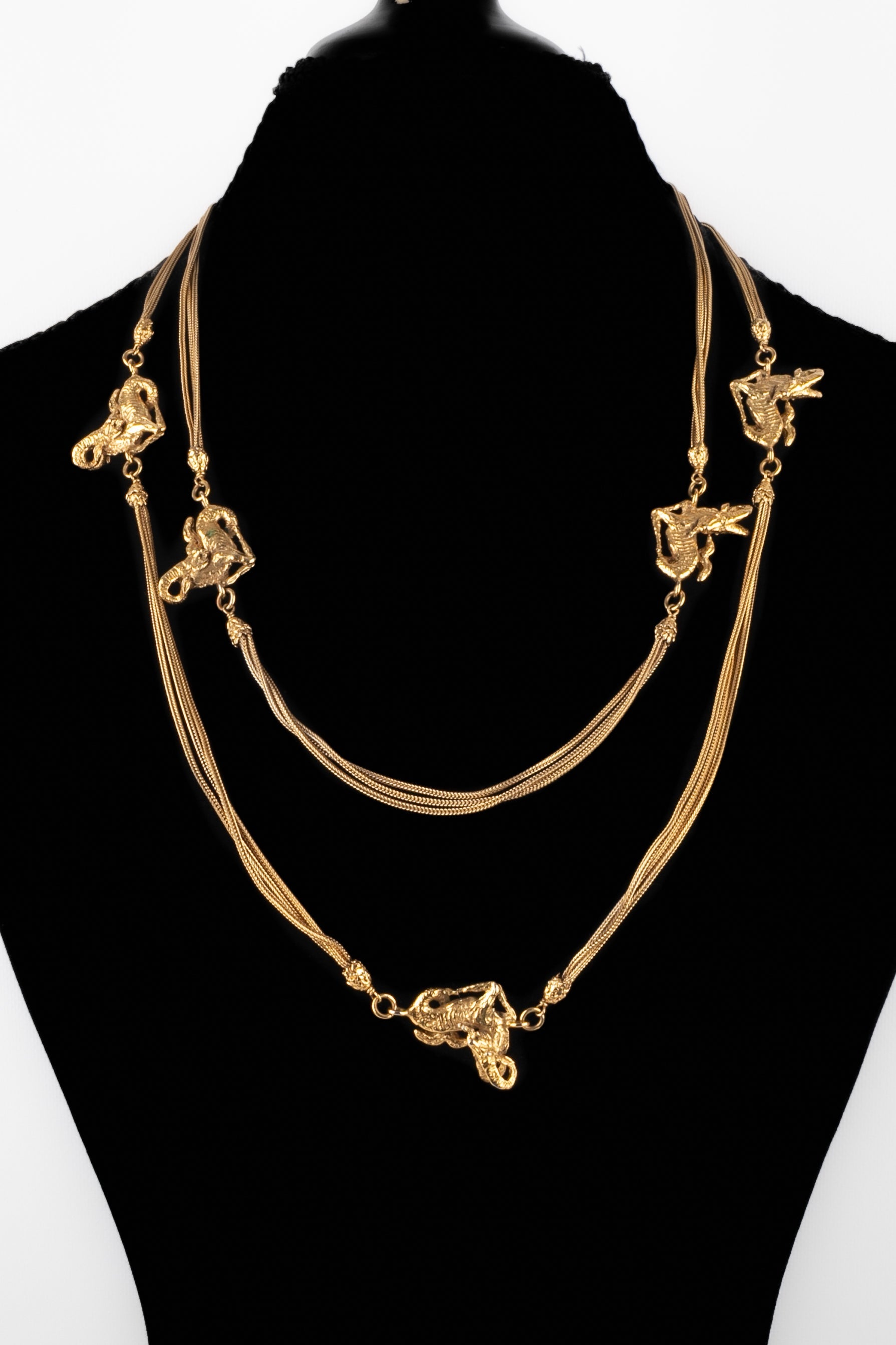 Collier "Capricorne" Chanel