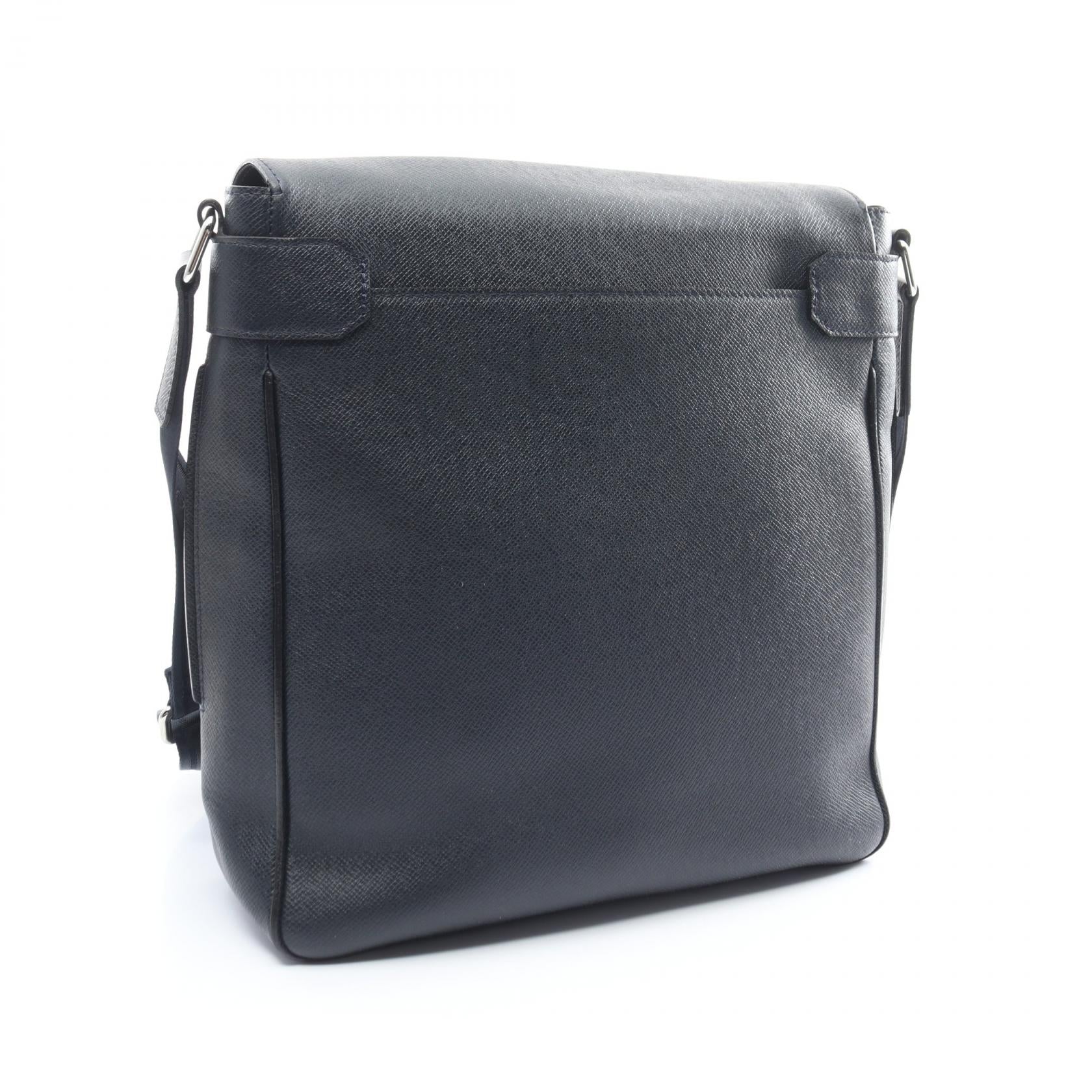 Louis Vuitton Taiga Roman Messenger Bag  Leather Shoulder Bag