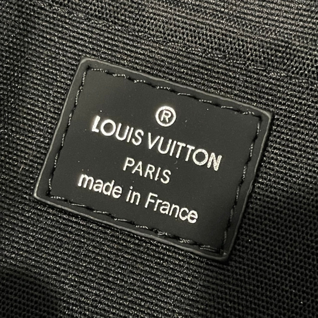 EN - Luxury Bags LUV 858
