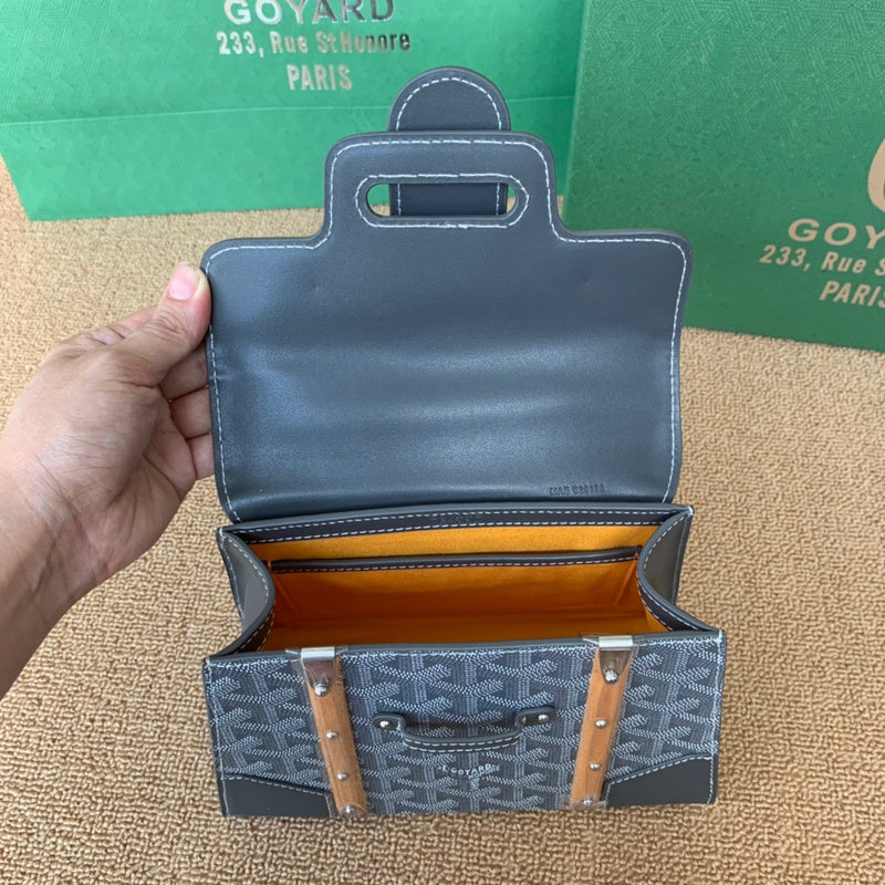 ELE - GOD Bags - 142