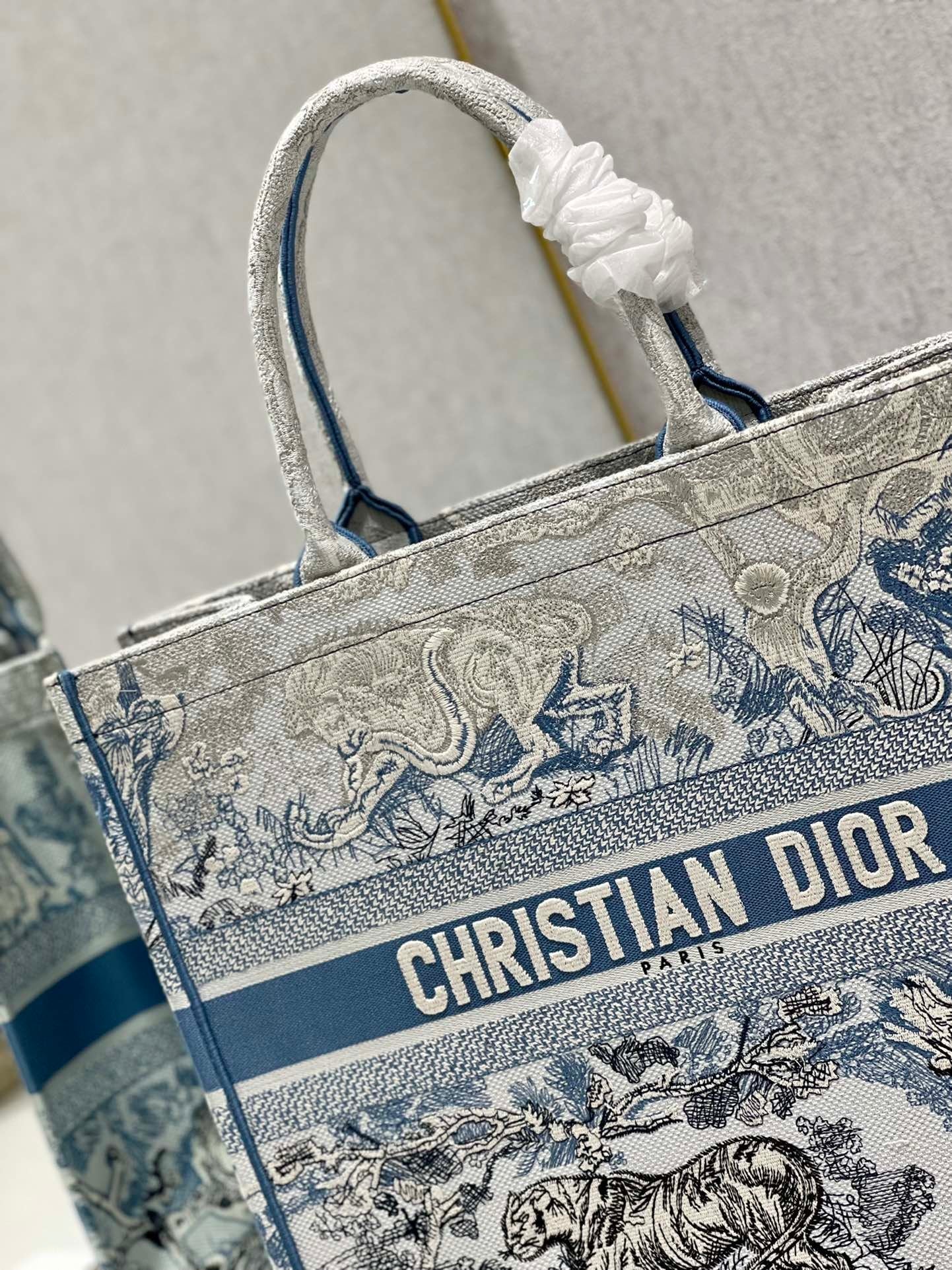 GLAMI Large Book Tote Bag Blue For Women 42cm/16in CD
