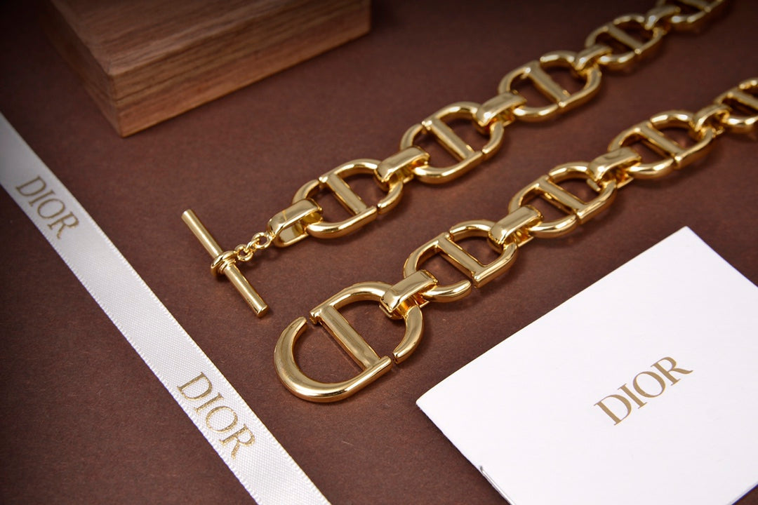 EN - Lux Necklace DIR014