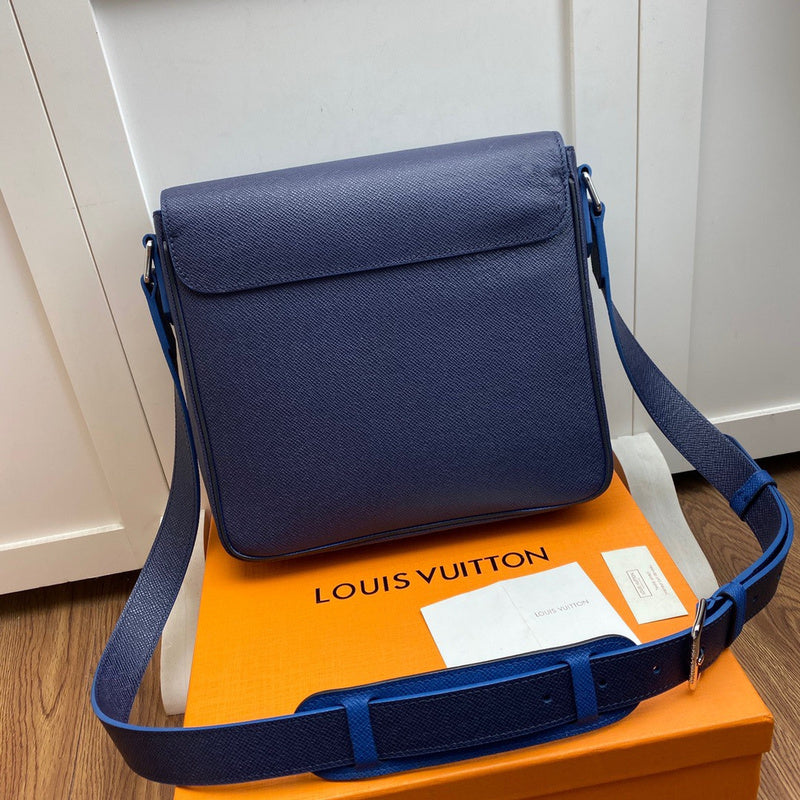 LOV2 Bags - Luxurious Bags  1960