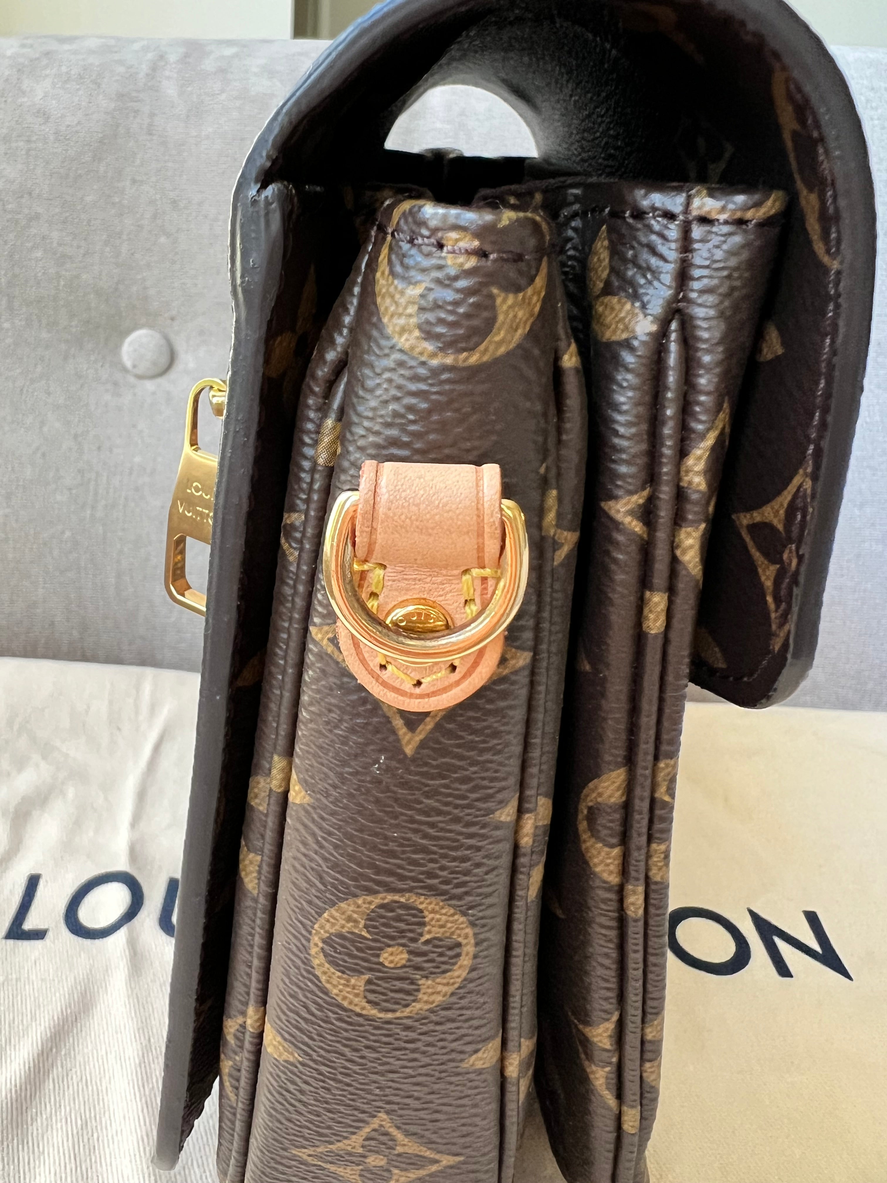 Louis Vuitton Pochette Metis Monogram (RRP £1,970)