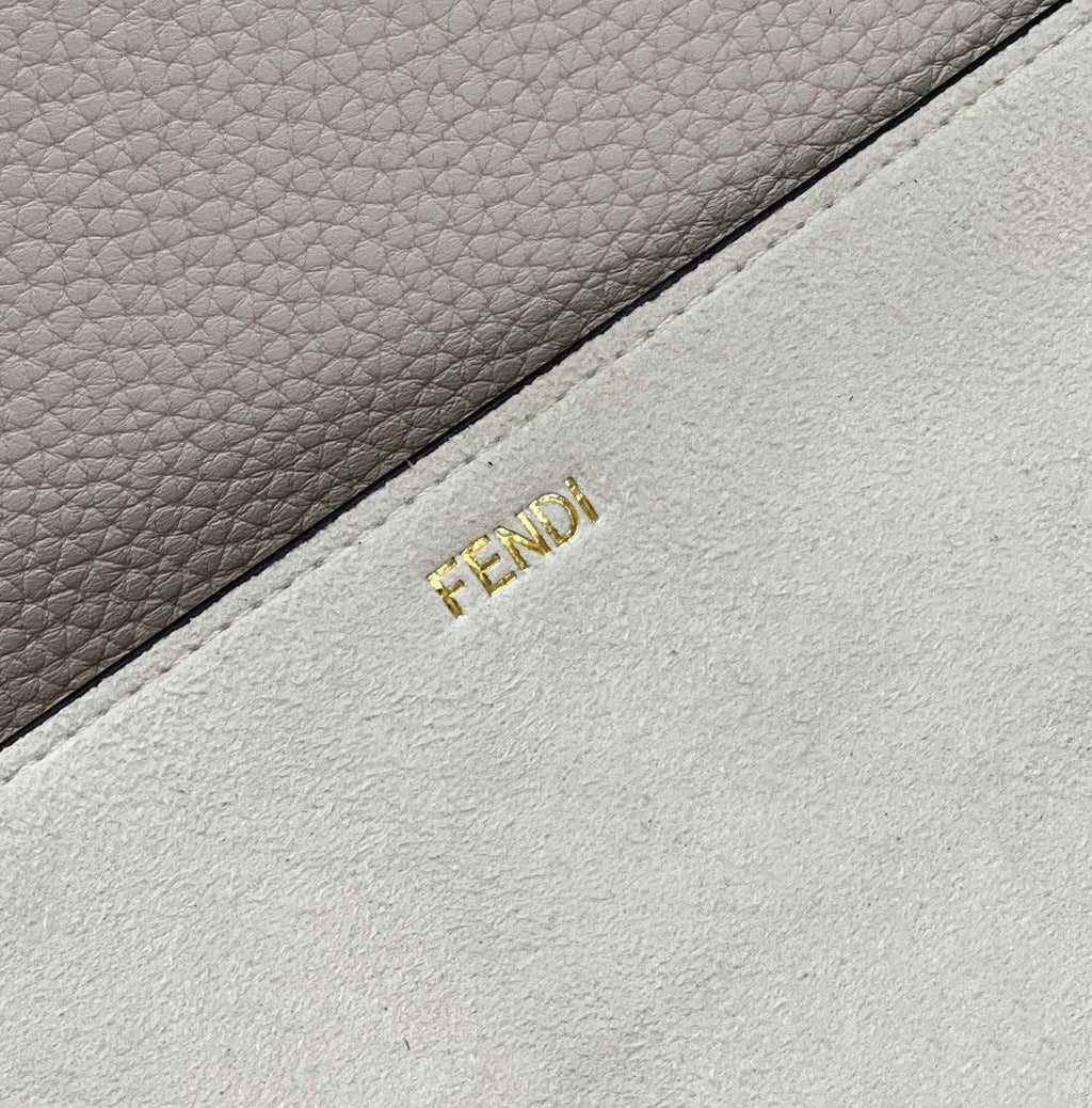 FI GlamI ISeeU MeGLAMIum Ivory For Women, Handbags, Shoulder Bags 13.1in/33.5cm FF