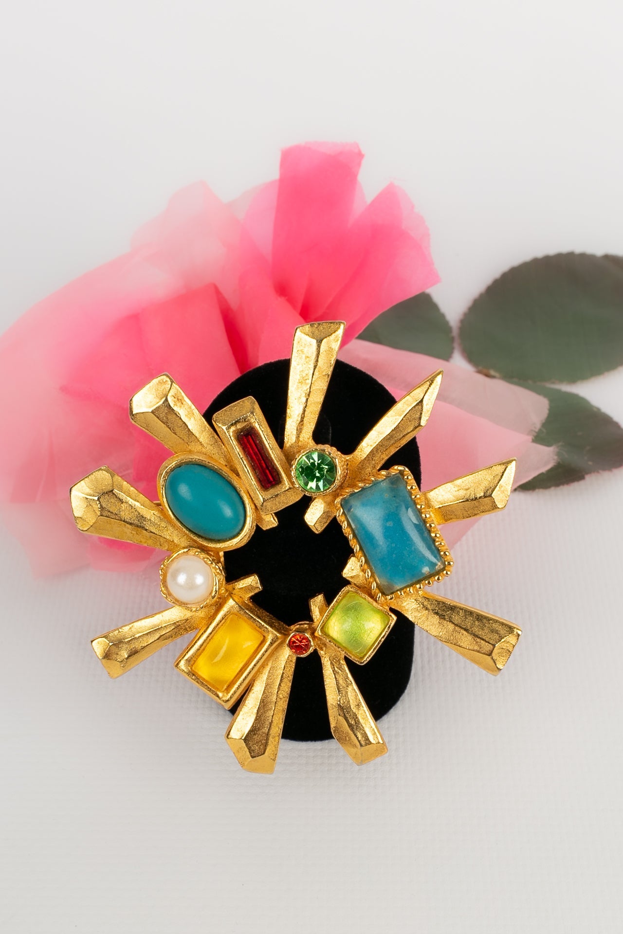 Broche soleil Lacroix
