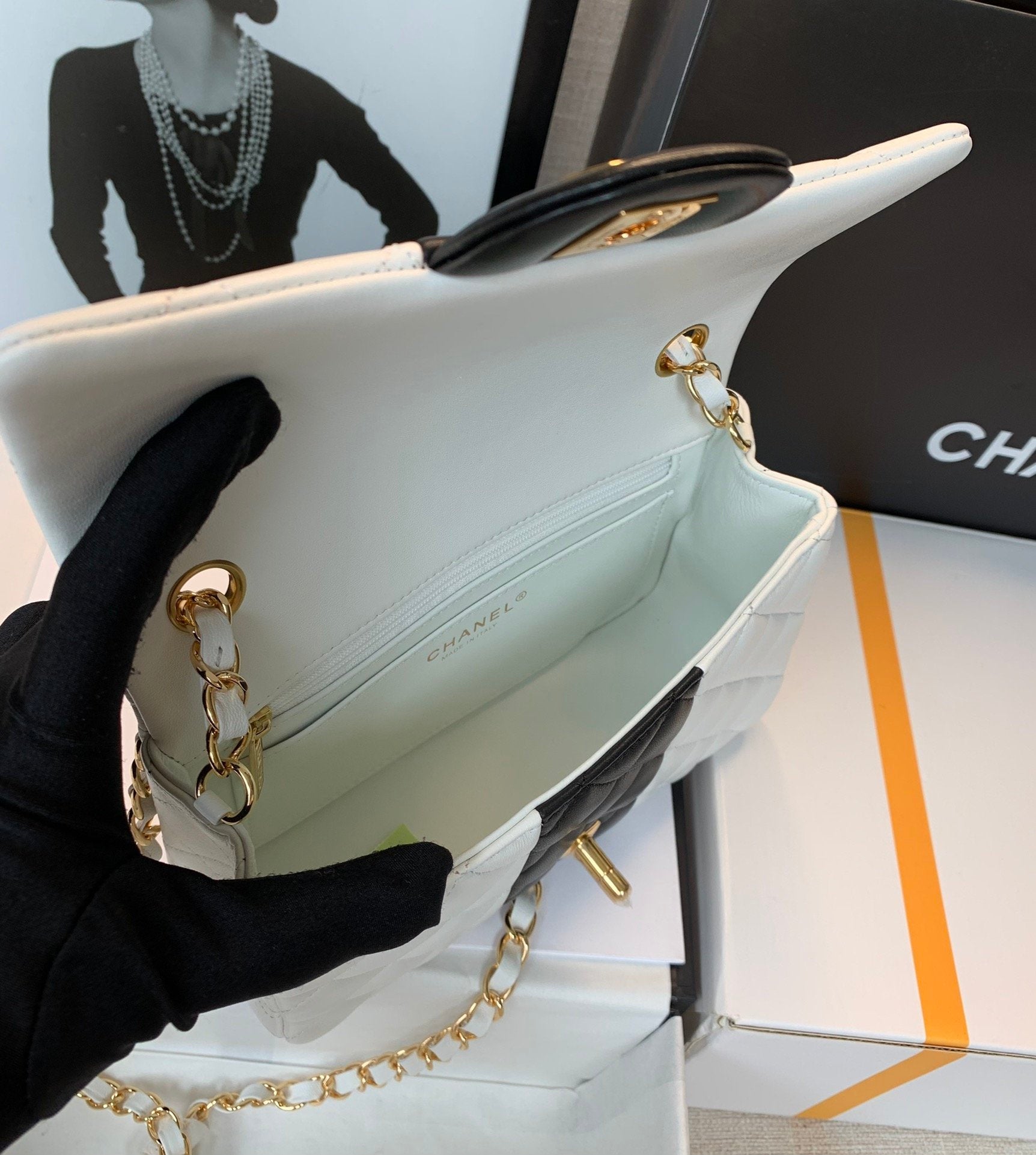CHLMini GlamIap Bag White For Women 7.8in/20cm