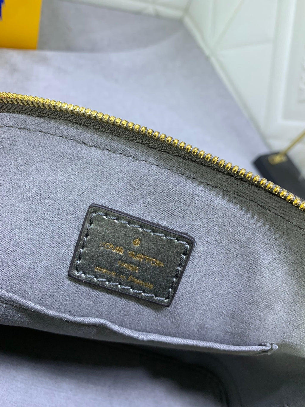 EN - Luxury Bags LUV 838