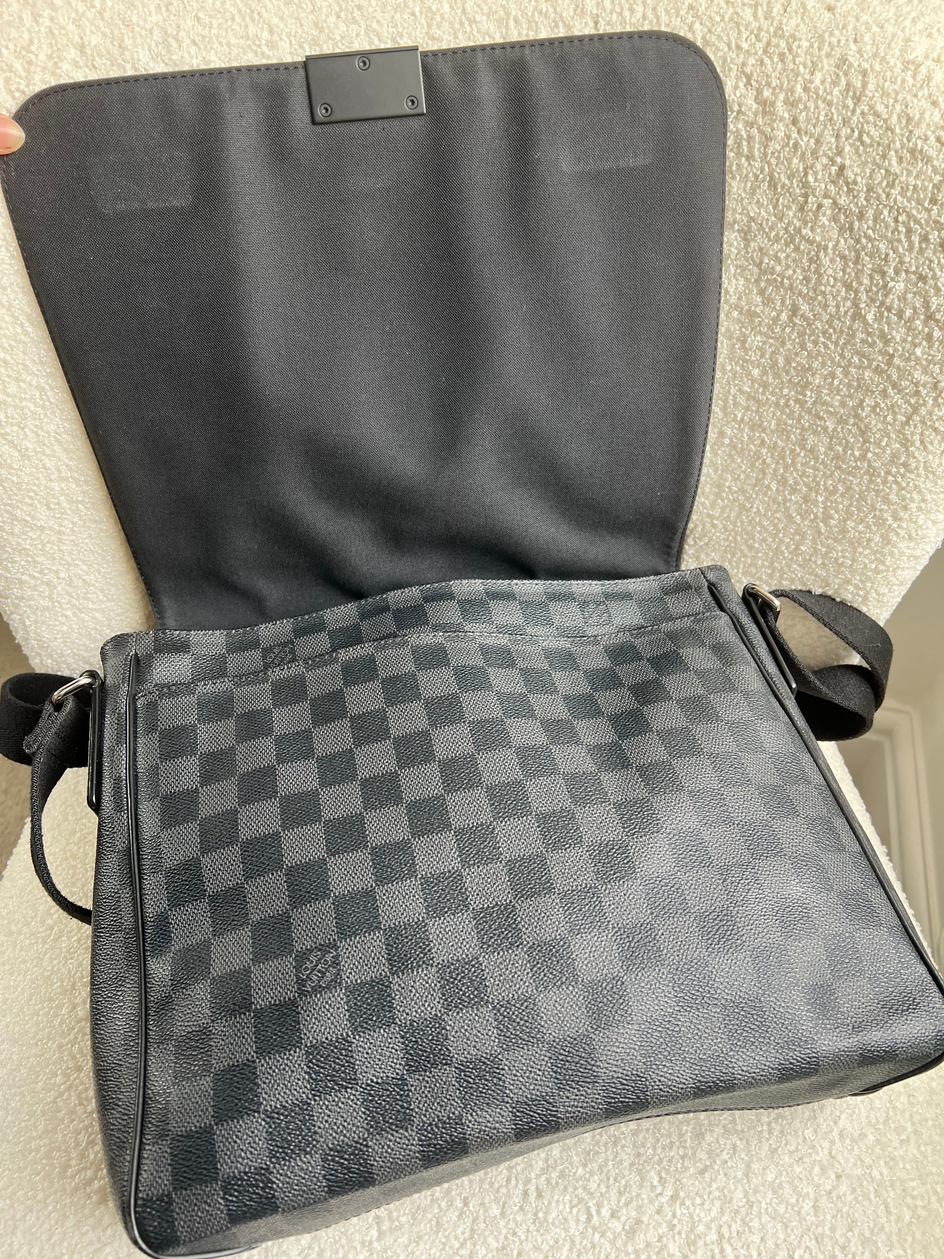 Louis Vuitton PM District Messenger Bag Damier Graphite
