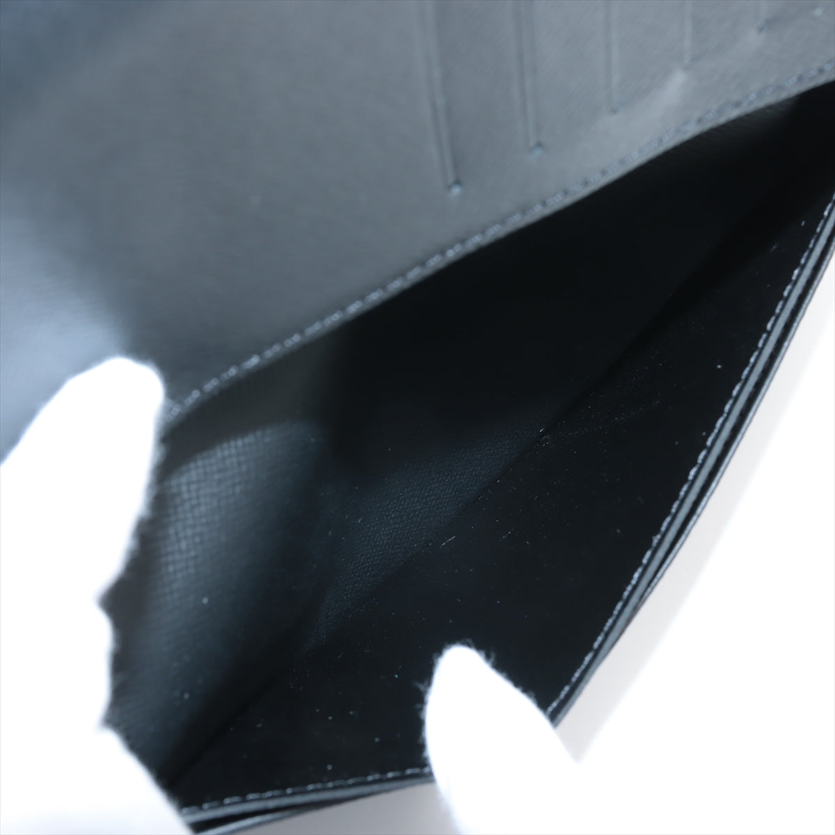 Louis Vuitton Taiga Portefolio Braza M30285 Noneir   Wallet