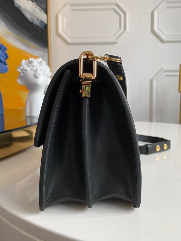 LOV2 Bags - Luxurious Bags  1826