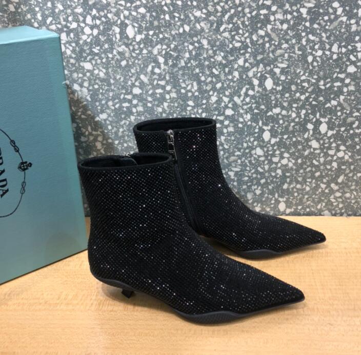 GlamyWomen Shoes - 572