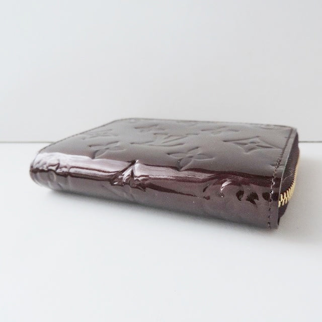 Louis Vuitton Zippy Coin Purse  Patent Leather Wallet  ()