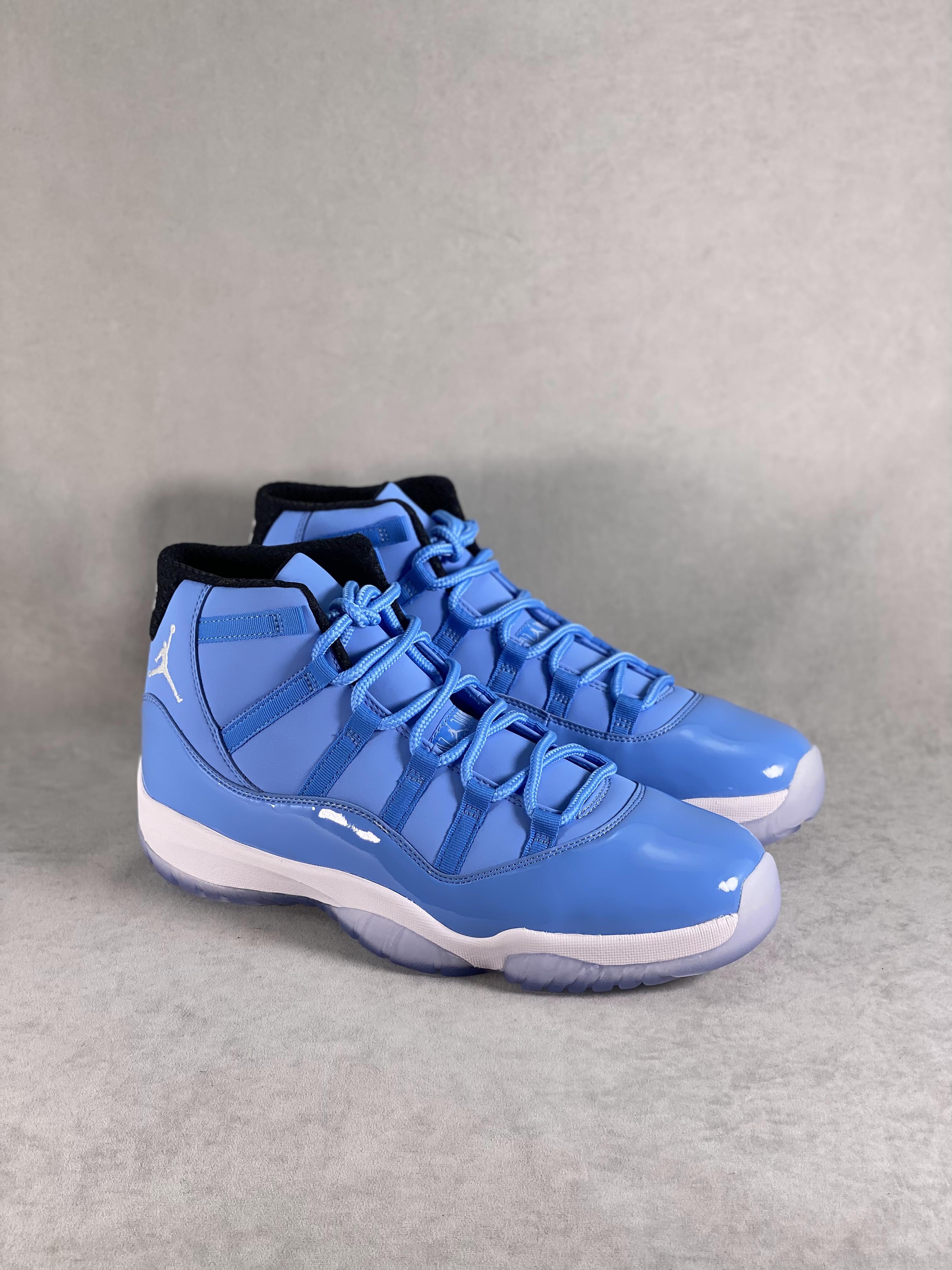 Designer Air Jordan ÃƒÂ¢Ã¢â€šÂ¬Ã…â€œUltimate Gift of GlamIightÃƒÂ¢Ã¢â€šÂ¬Ã‚Â Pack 717602-900