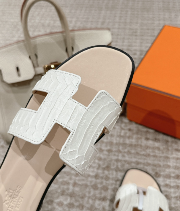 SAMC - HMS Women Shoes - 594
