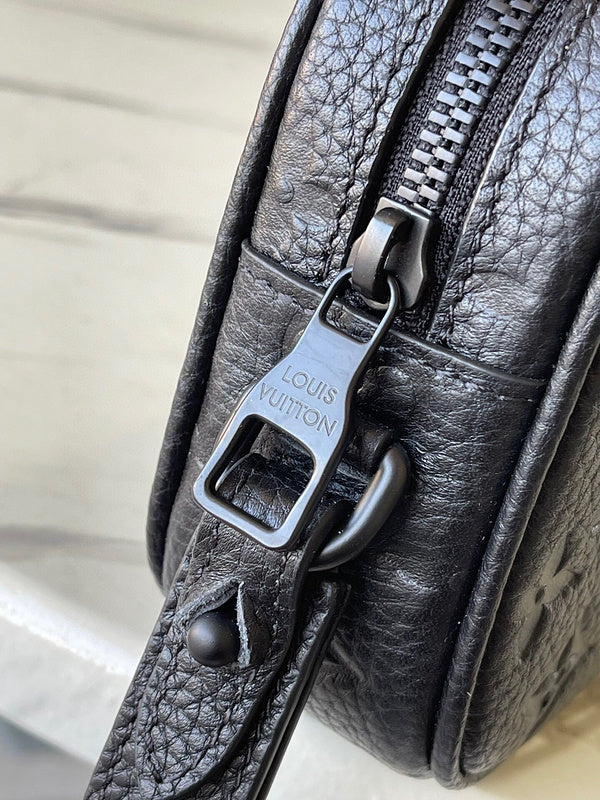 Fashion Lu-Vi bags - 4394