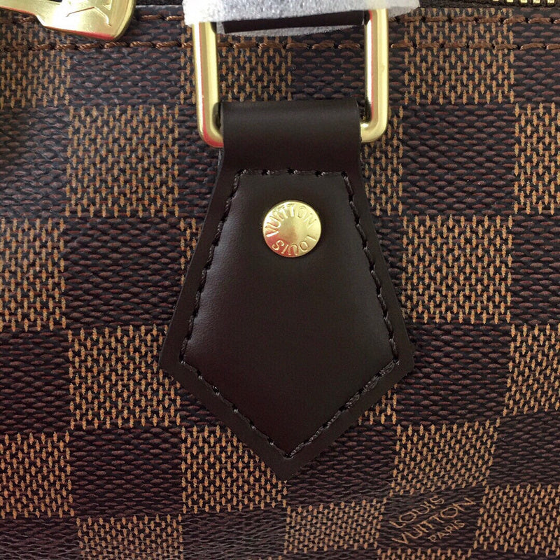 LOV2 Bags - Fashion Bags  2655