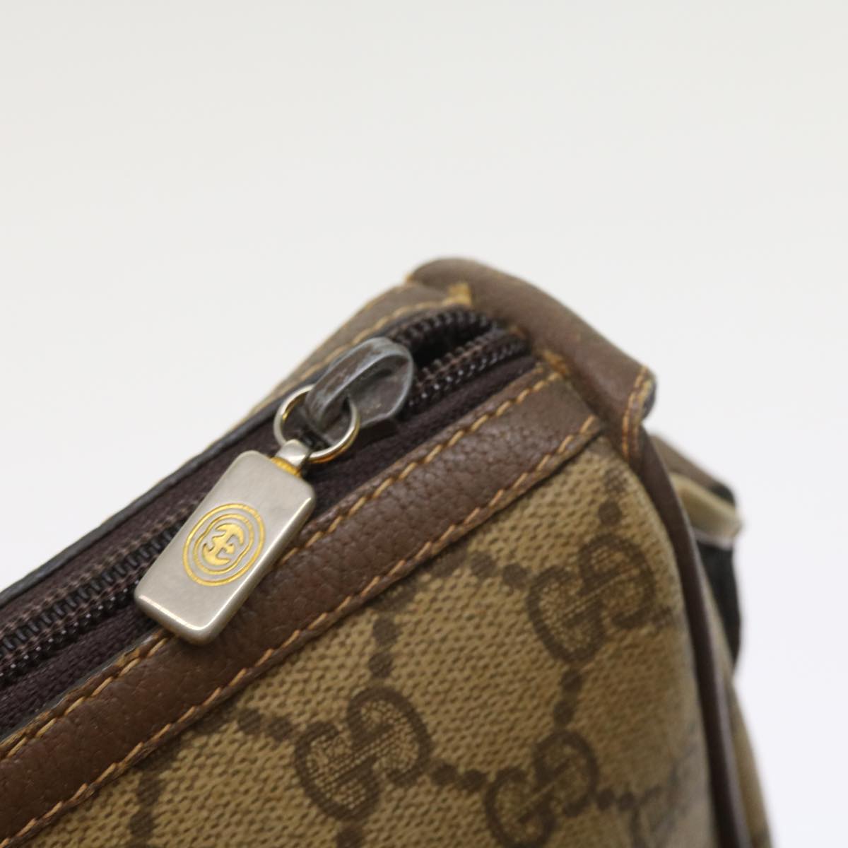 GUCCI GG Supreme Web Sherry Line Shoulder Bag Beige Red 89 02 032 54689