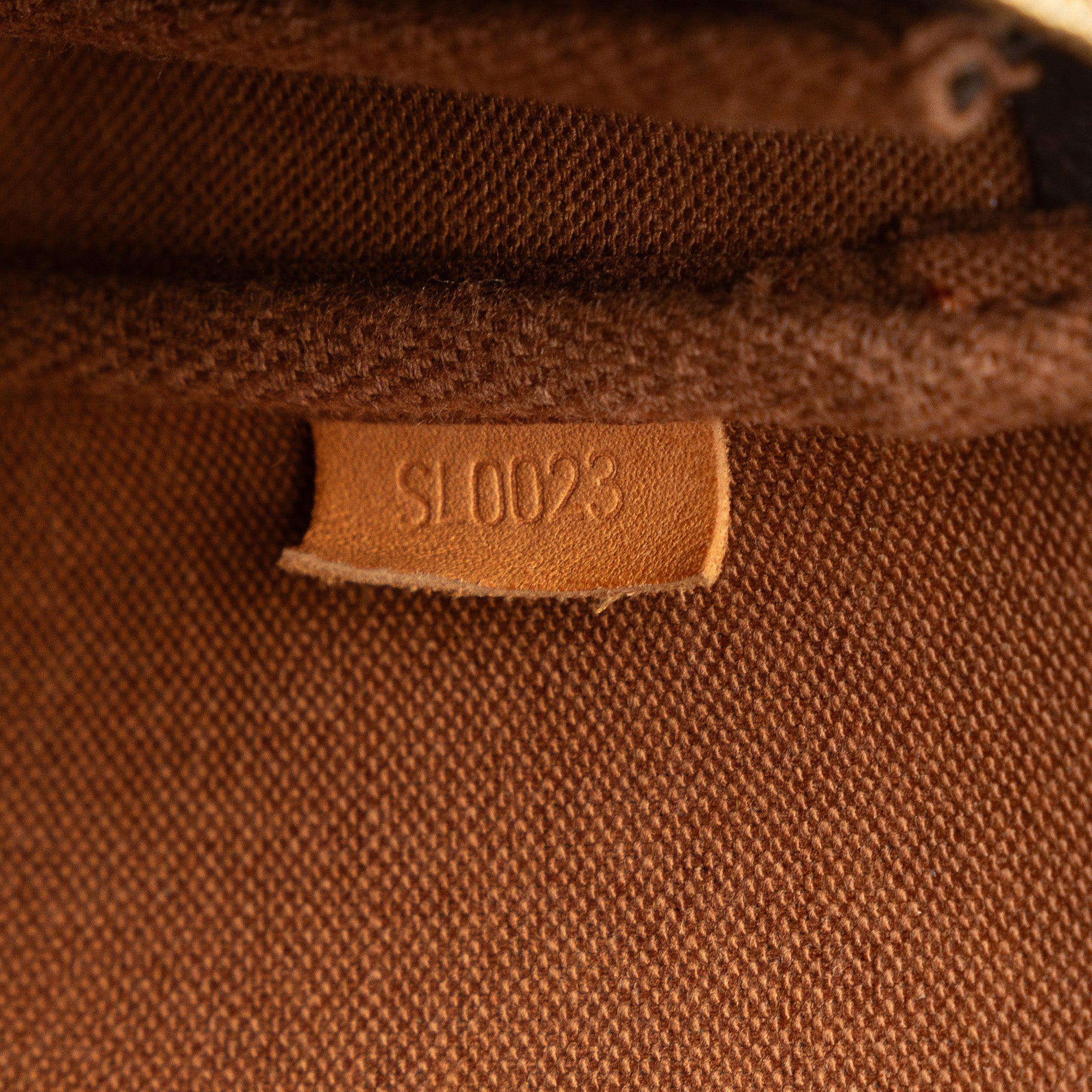Brown Louis Vuitton Monogram Pochette Accessoires Shoulder Bag