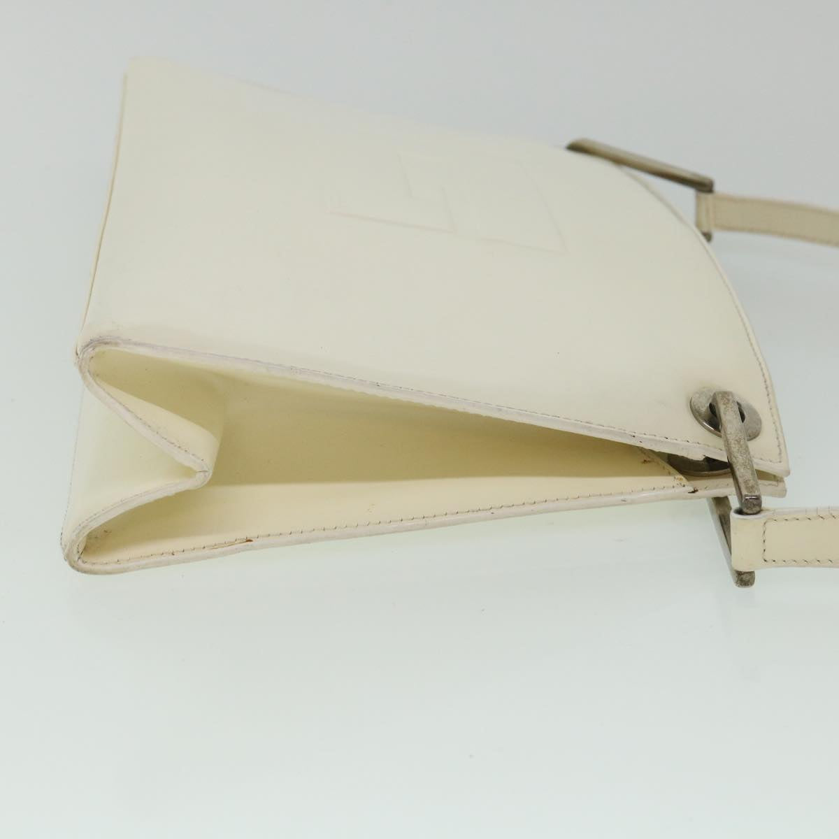 GUCCI Shoulder Bag Patent leather White 001 3034 55032
