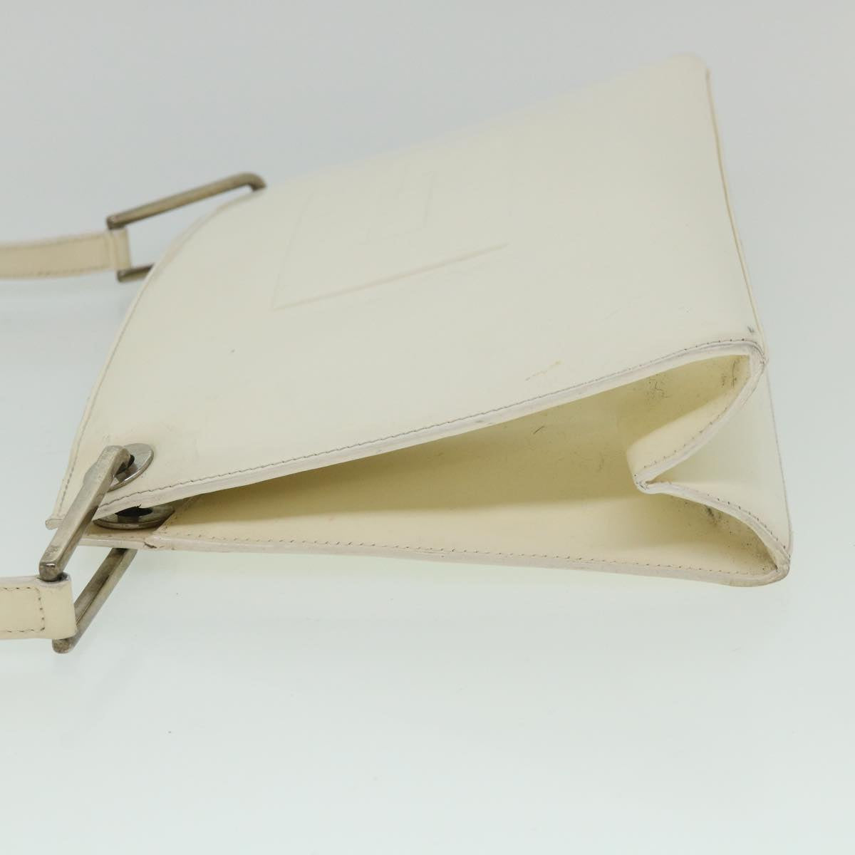 GUCCI Shoulder Bag Patent leather White 001 3034 55032