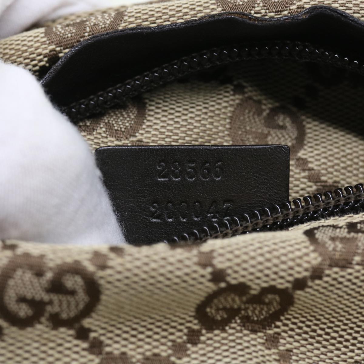 GUCCI GG Canvas Waist bag Beige 28566 55333