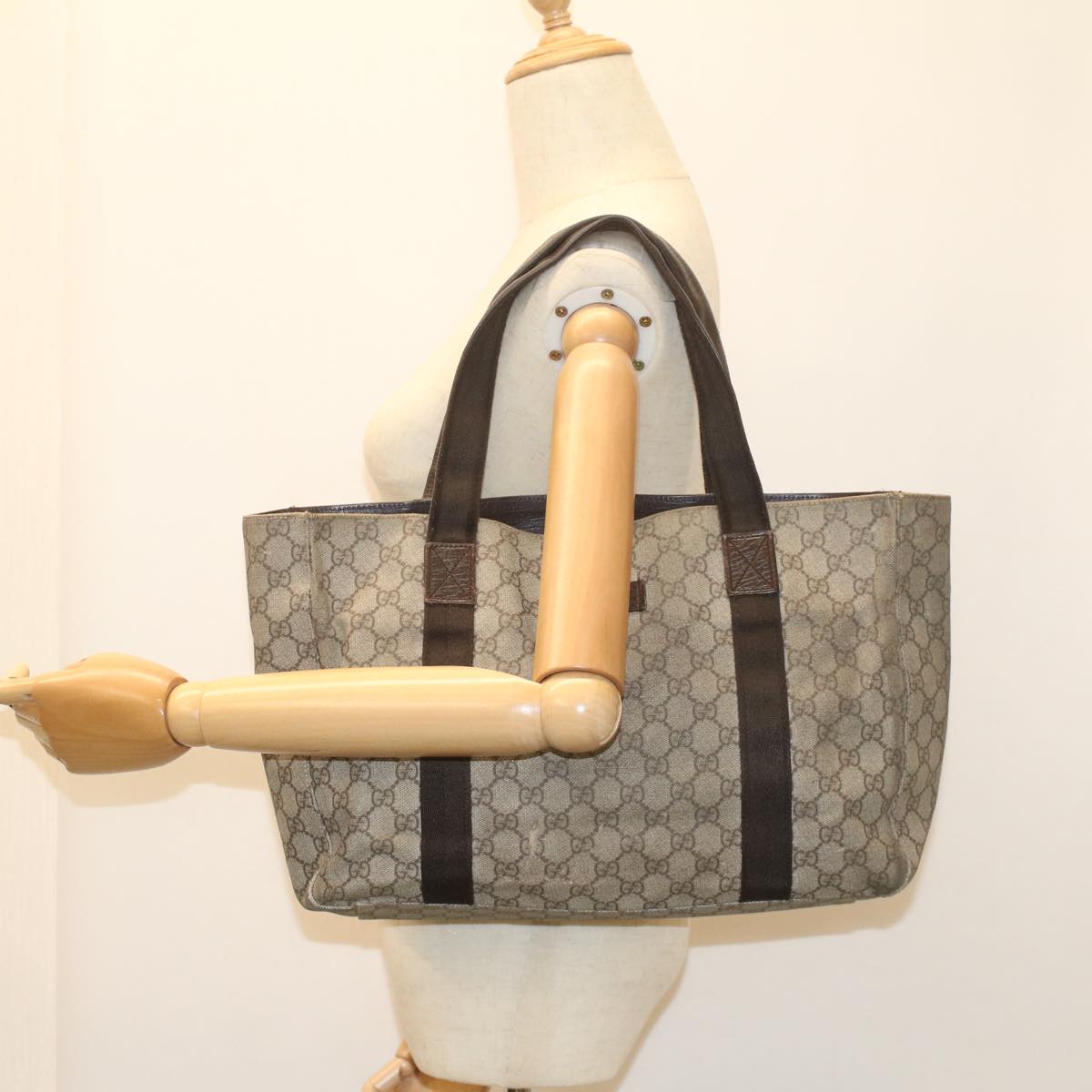 GUCCI GG Supreme Tote Bag Beige 141624 55561