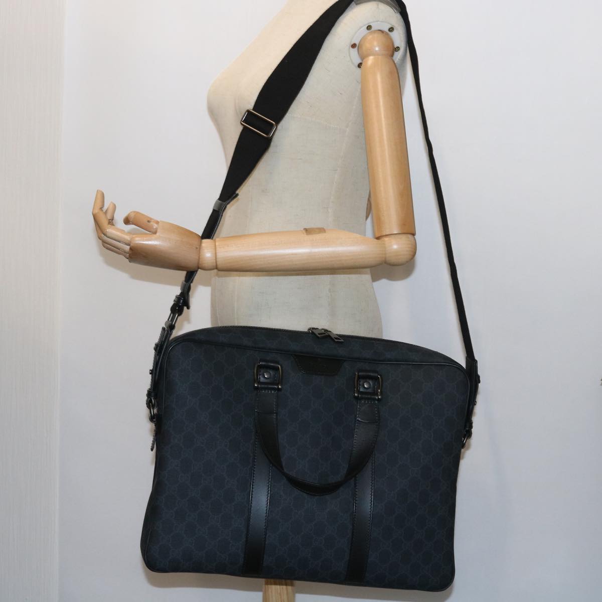 GUCCI GG Canvas Business Bag PVC Leather 2way Black 337081 55693