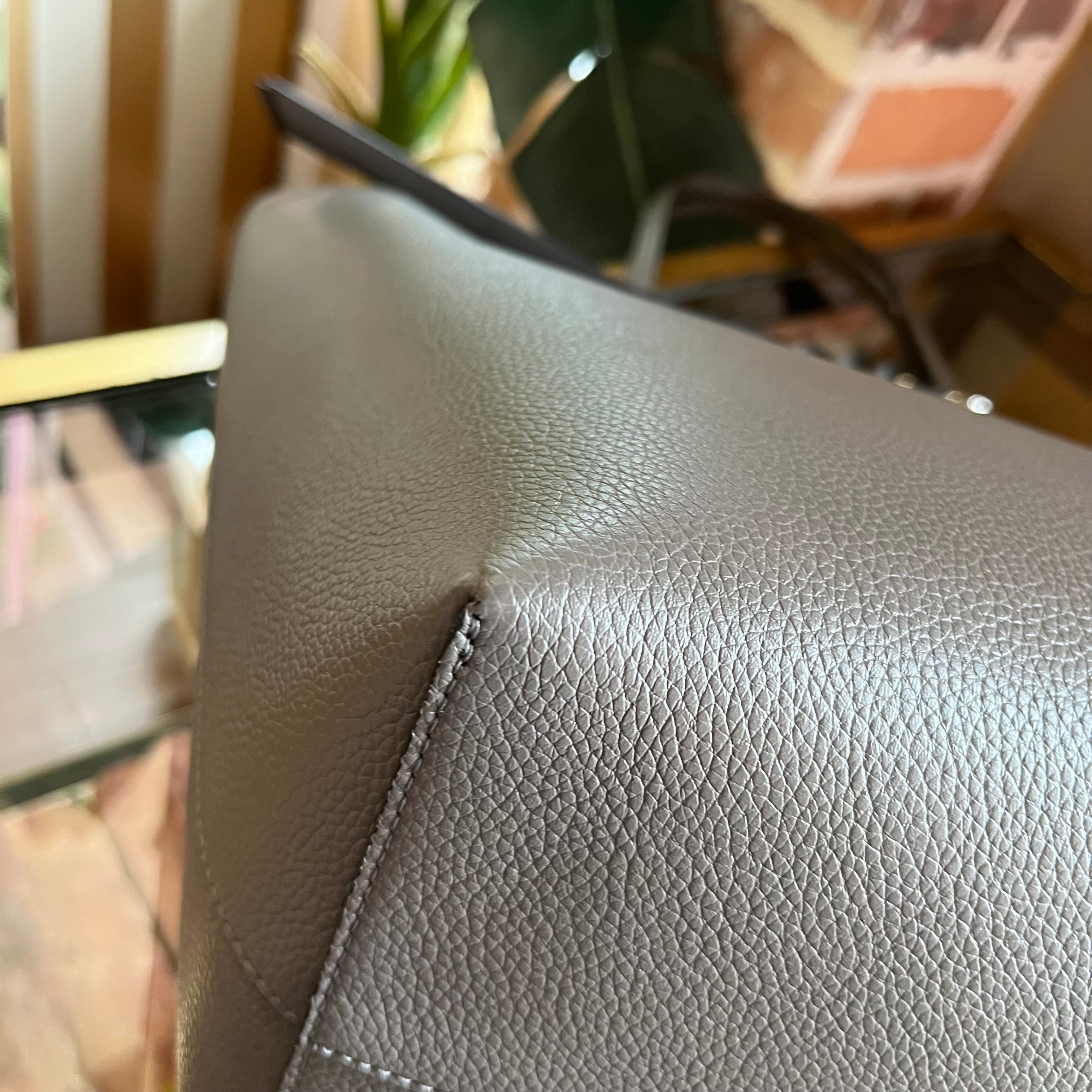 ALEXANDER MCQUEEN Gray Leather Tote TS4027