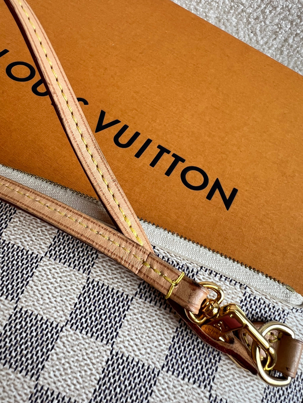 Louis Vuitton Pouch (from Neverfull MM) in Damier Azur