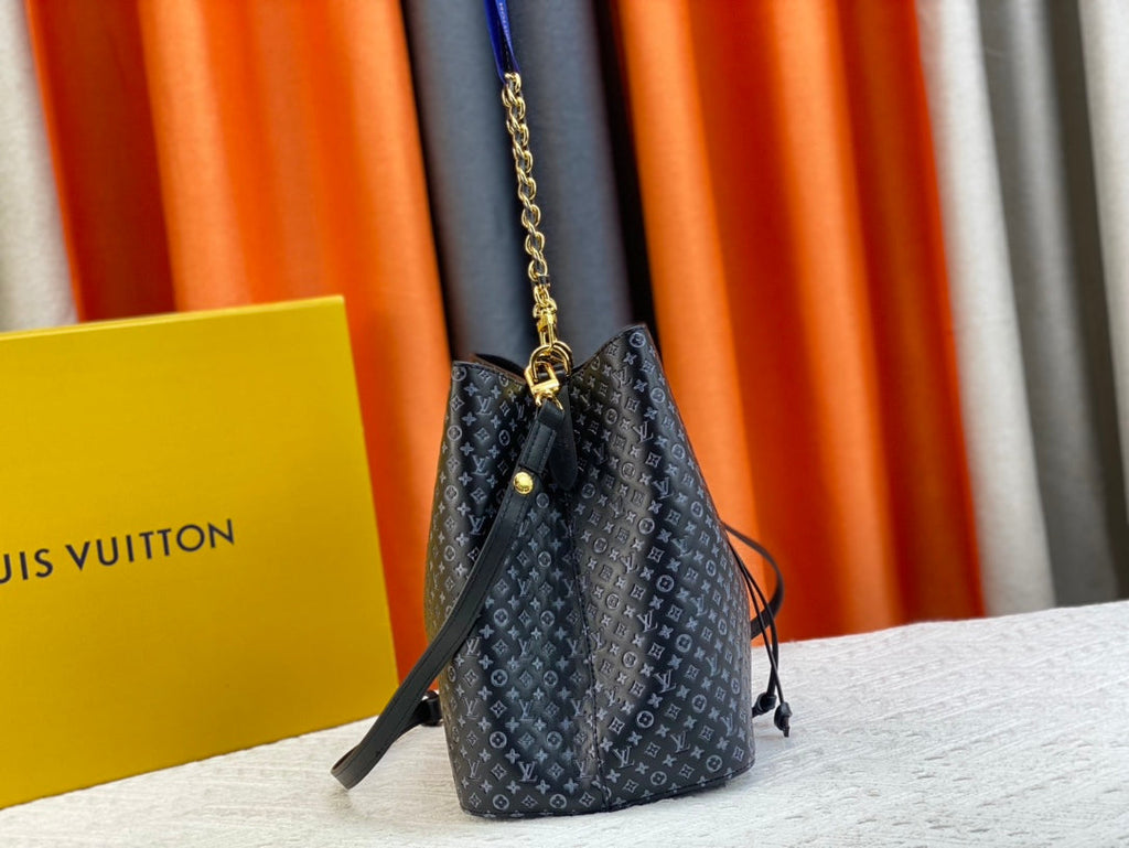 EN - Luxury Bags LUV 873