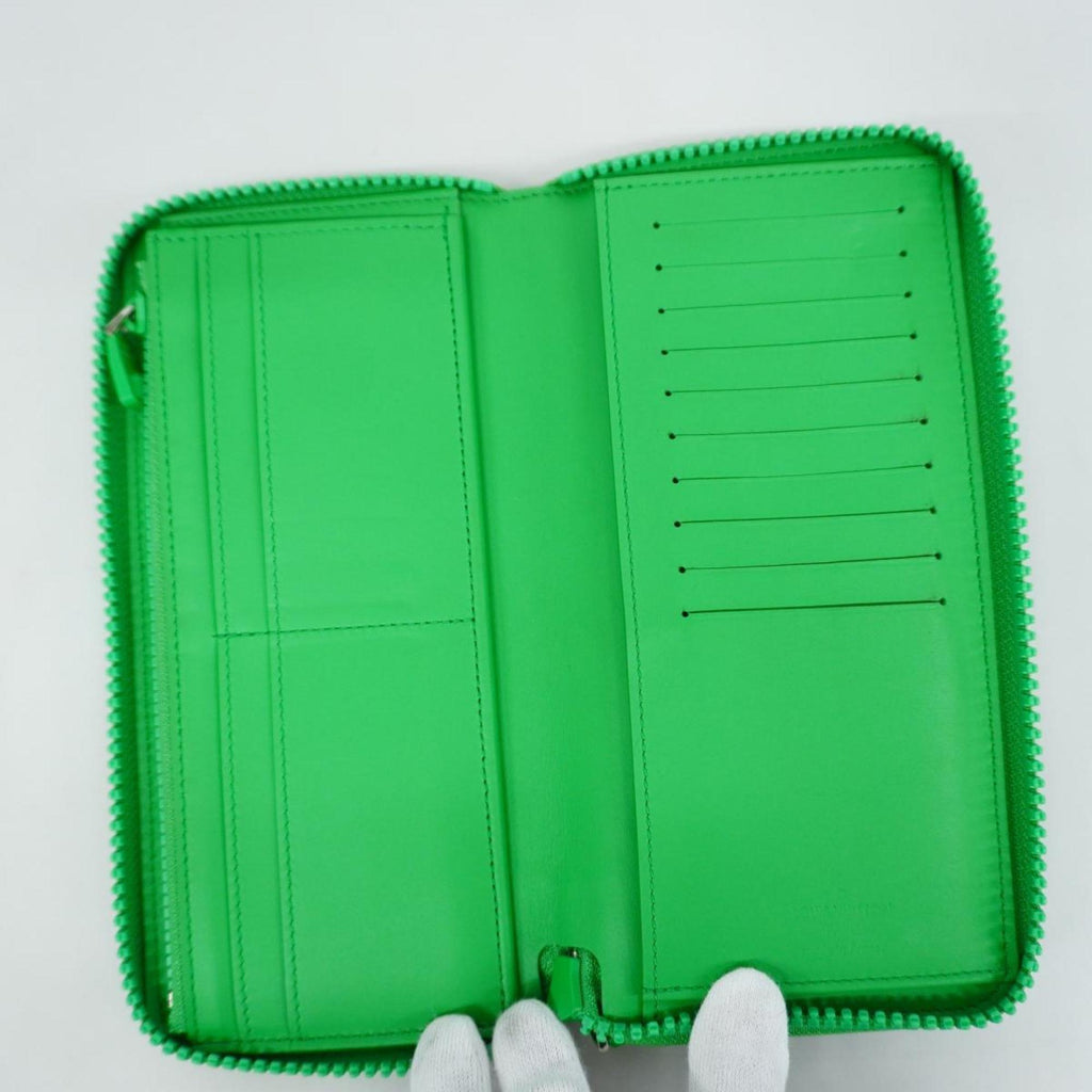 Louis Vuitton Zippy Wallet Vertical  Leather Wallet  ()