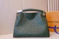 LOV2 Bags - Luxurious Bags  1548
