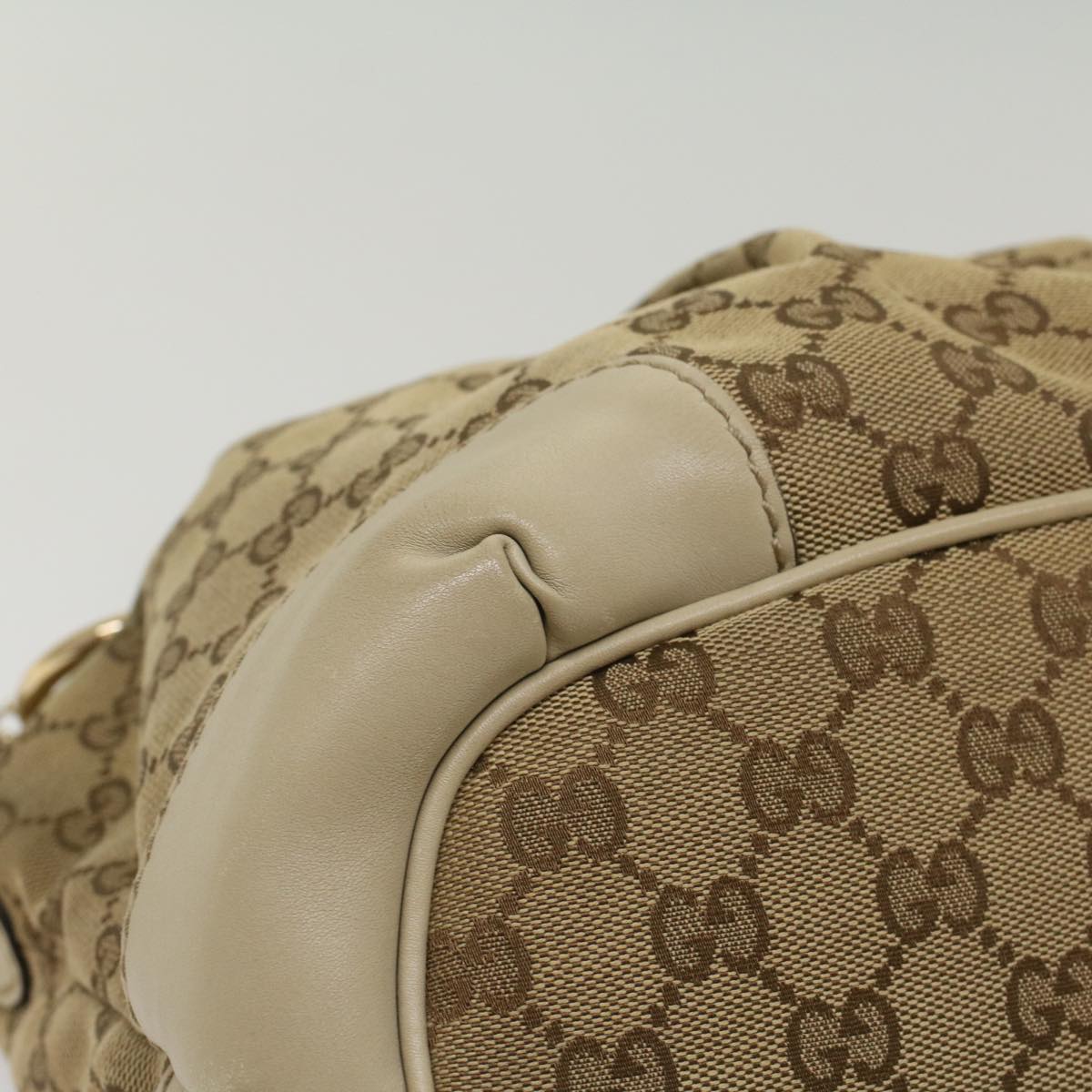 GUCCI GG Canvas Sukey Shoulder Bag Beige 247902 56055