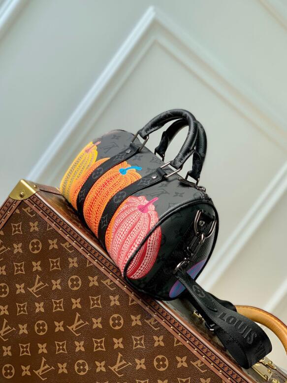 SAMC - LOV Bags - 1229
