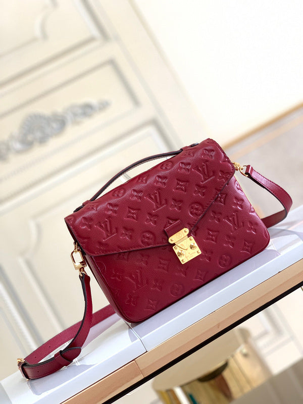 LOV2 Bags - Luxurious Bags  1811
